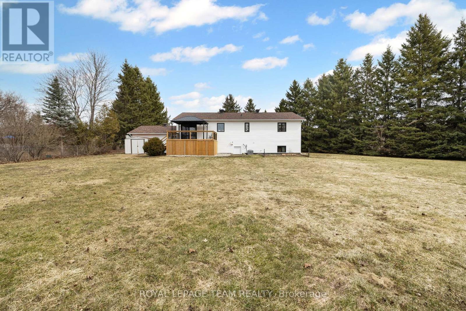 1386 Johnston Drive, Ottawa, Ontario  K4P 1A6 - Photo 28 - X12975010