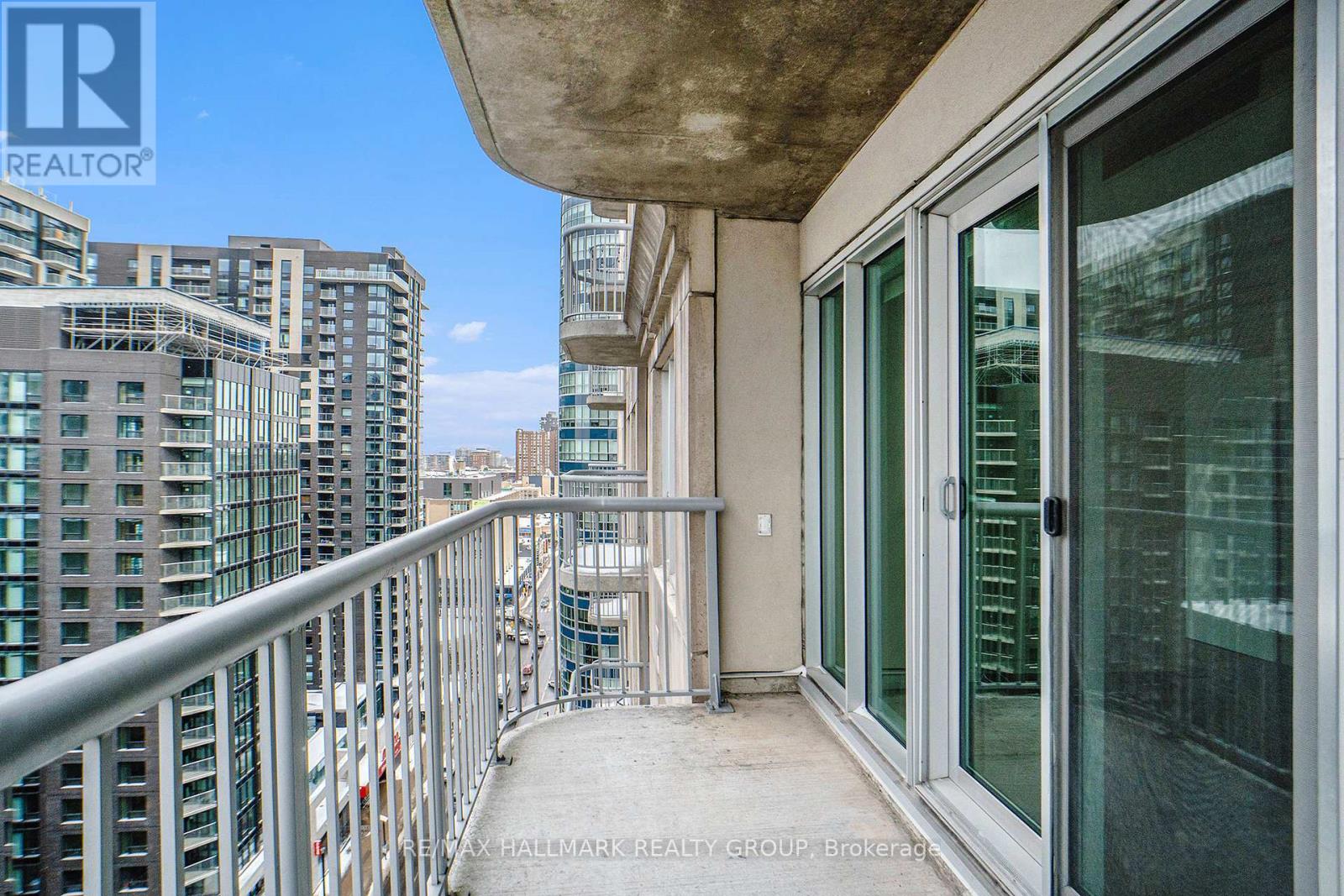 1701 - 234 Rideau Street, Ottawa, Ontario  K1N 0A9 - Photo 17 - X12975022