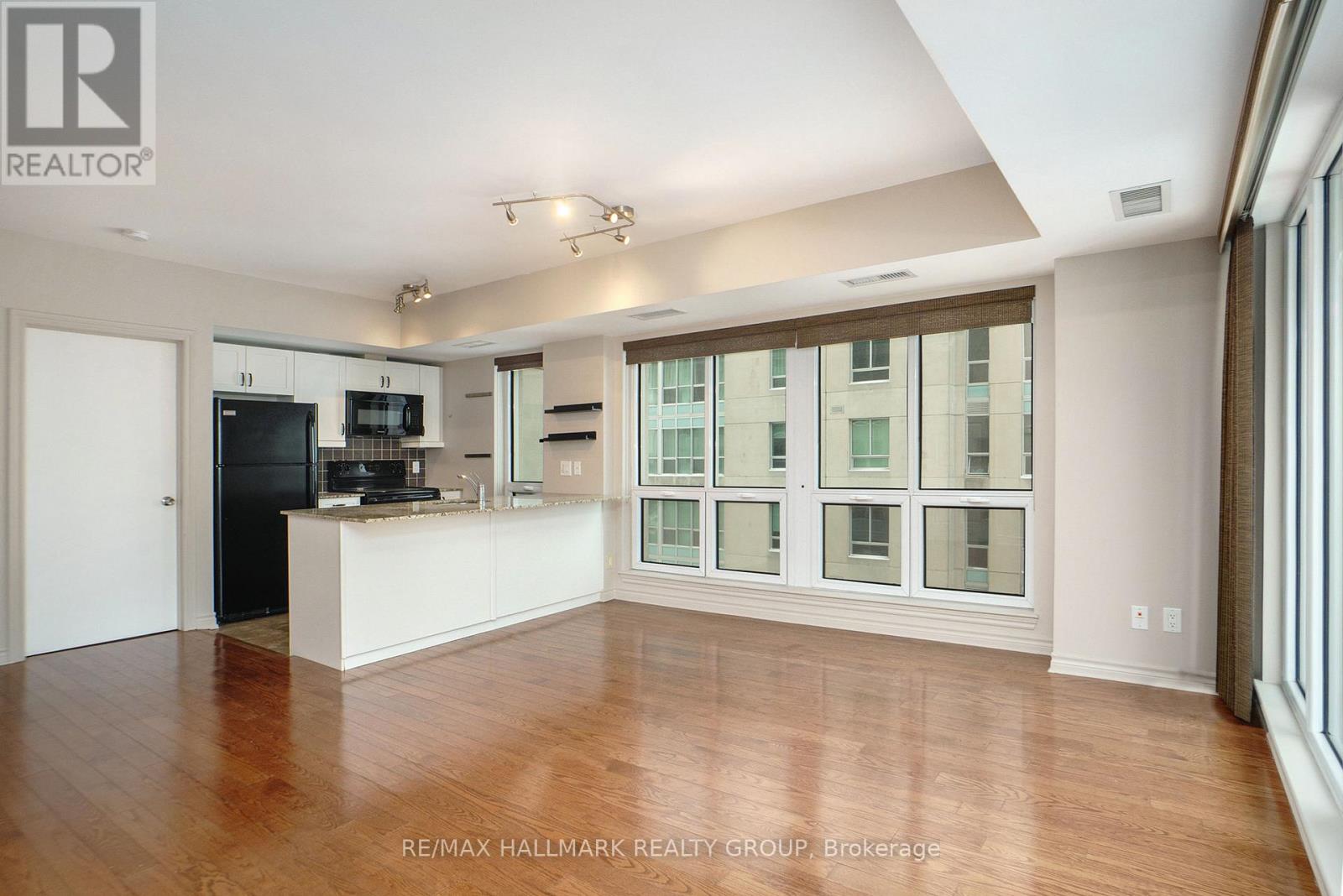 1701 - 234 Rideau Street, Ottawa, Ontario  K1N 0A9 - Photo 7 - X12975022