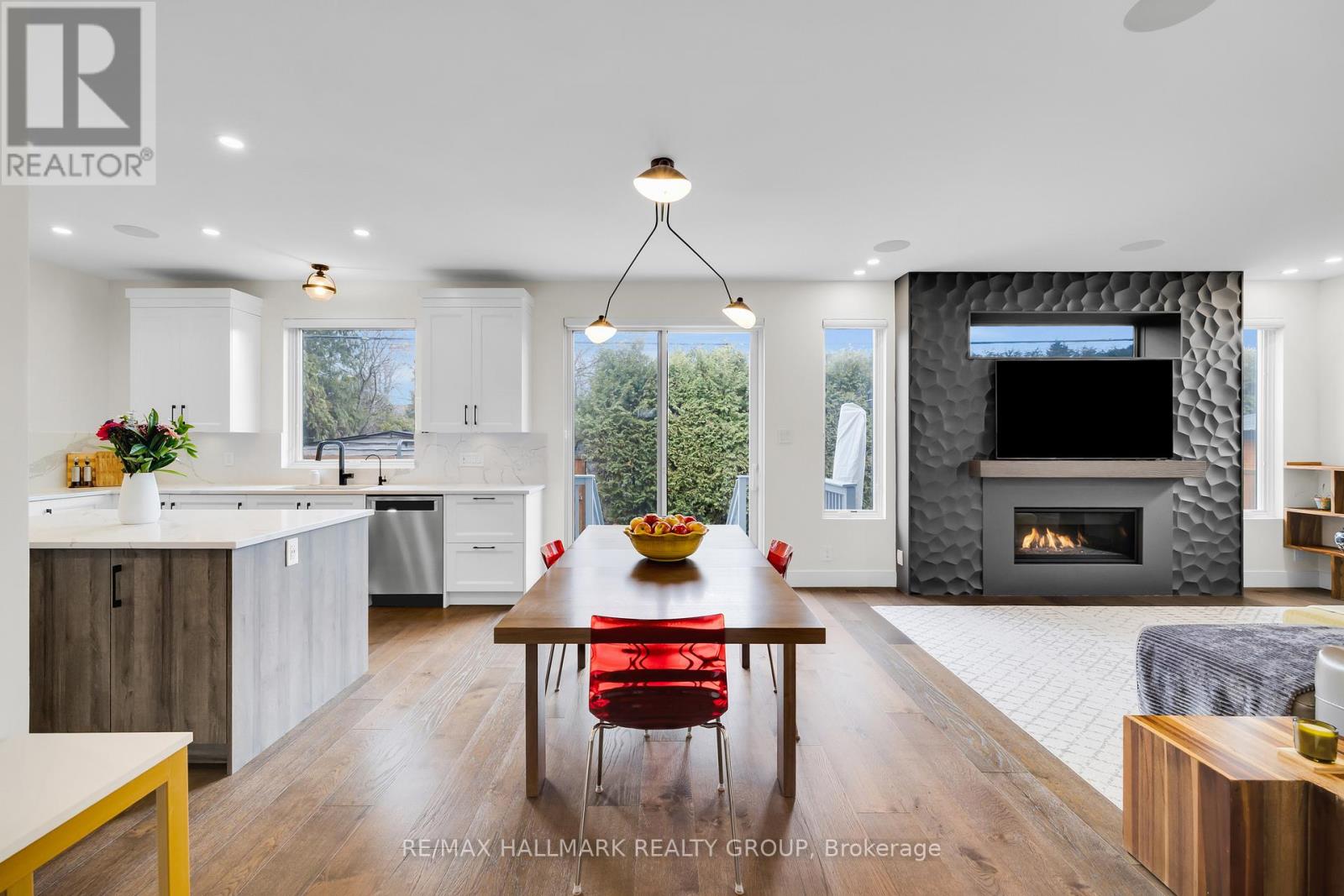 1976 Lenester Avenue, Ottawa, Ontario  K2A 1J9 - Photo 10 - X12975026