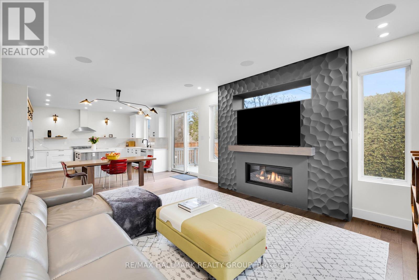 1976 Lenester Avenue, Ottawa, Ontario  K2A 1J9 - Photo 13 - X12975026