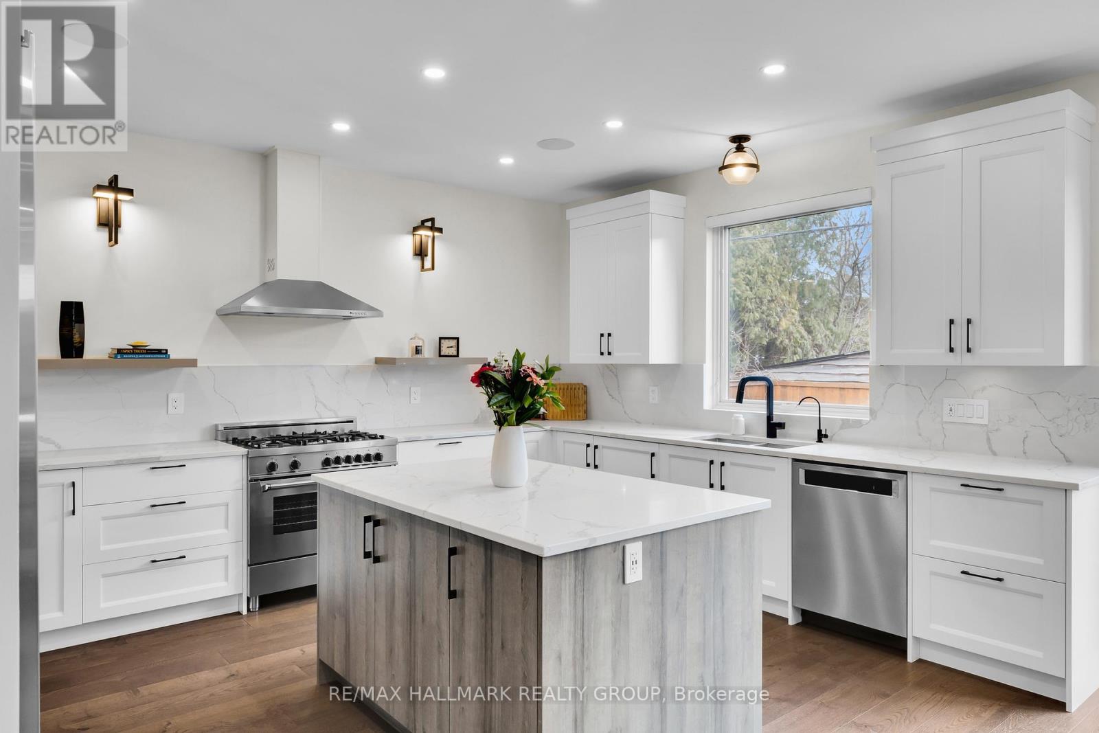 1976 Lenester Avenue, Ottawa, Ontario  K2A 1J9 - Photo 17 - X12975026