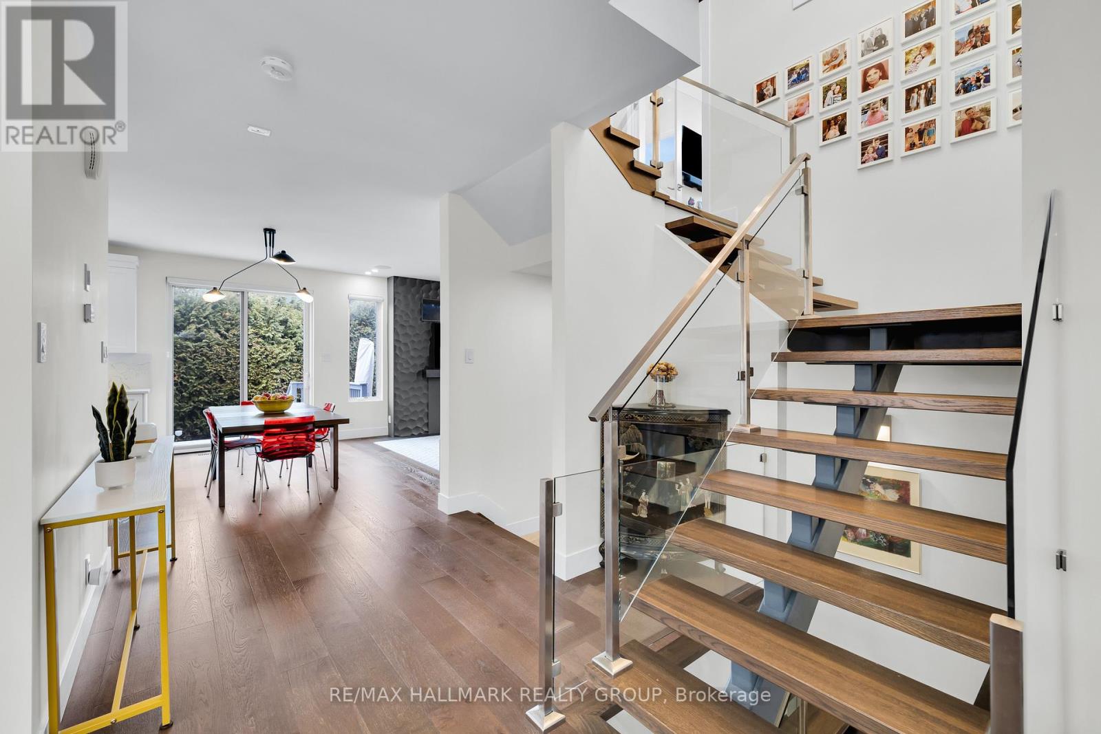 1976 Lenester Avenue, Ottawa, Ontario  K2A 1J9 - Photo 20 - X12975026