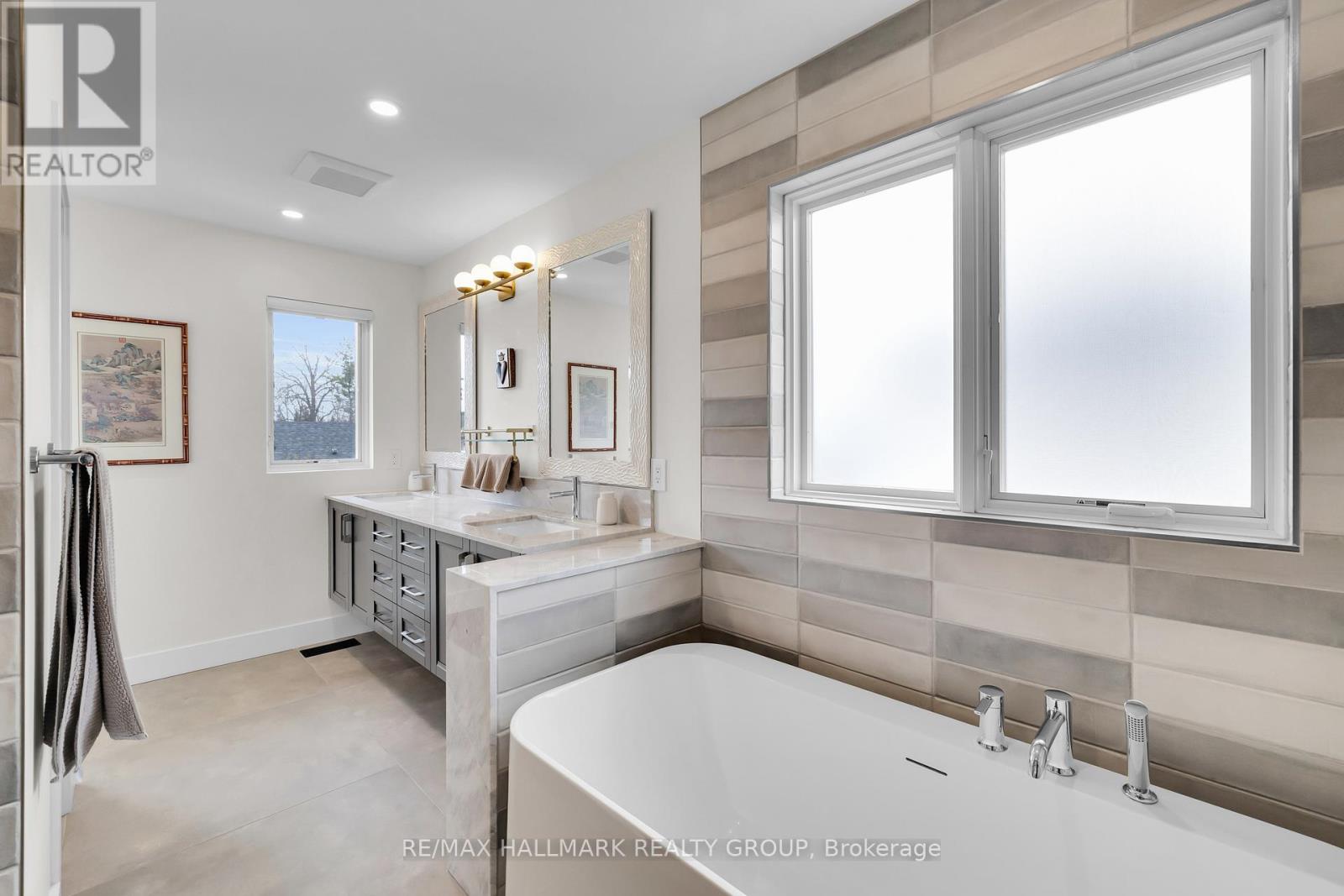 1976 Lenester Avenue, Ottawa, Ontario  K2A 1J9 - Photo 27 - X12975026