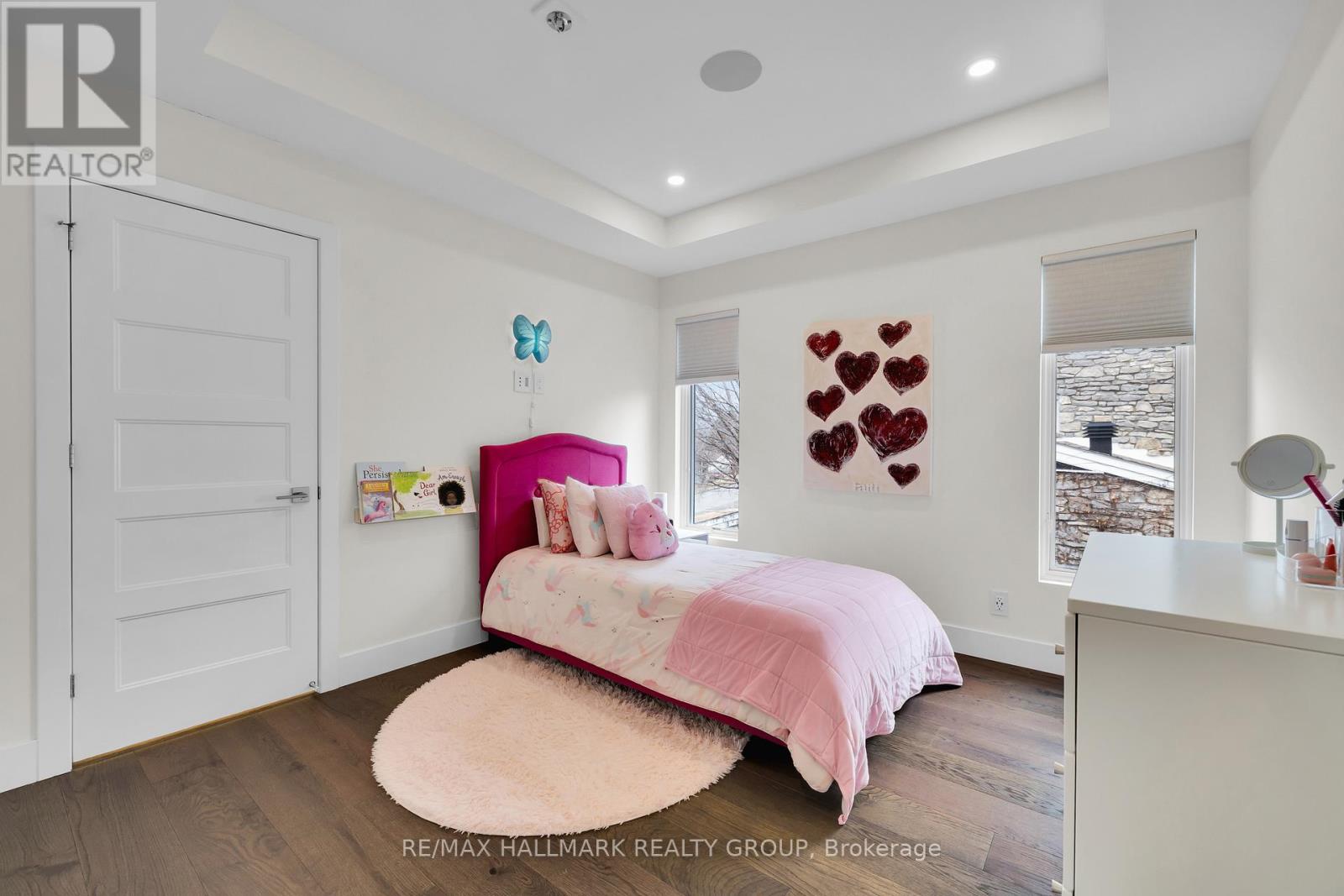 1976 Lenester Avenue, Ottawa, Ontario  K2A 1J9 - Photo 31 - X12975026