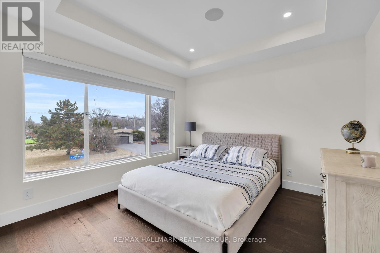 1976 Lenester Avenue, Ottawa, Ontario  K2A 1J9 - Photo 35 - X12975026