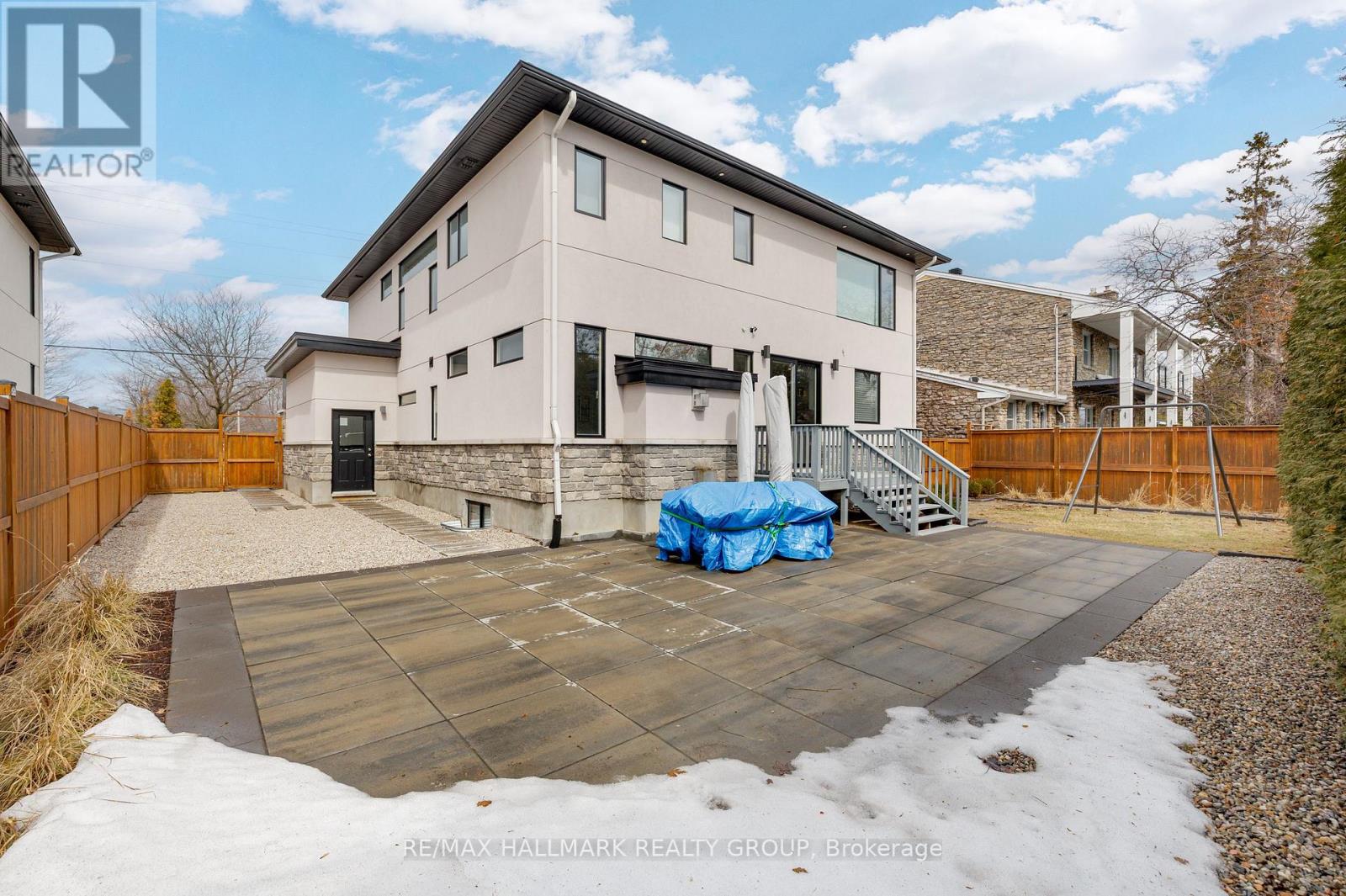 1976 Lenester Avenue, Ottawa, Ontario  K2A 1J9 - Photo 50 - X12975026