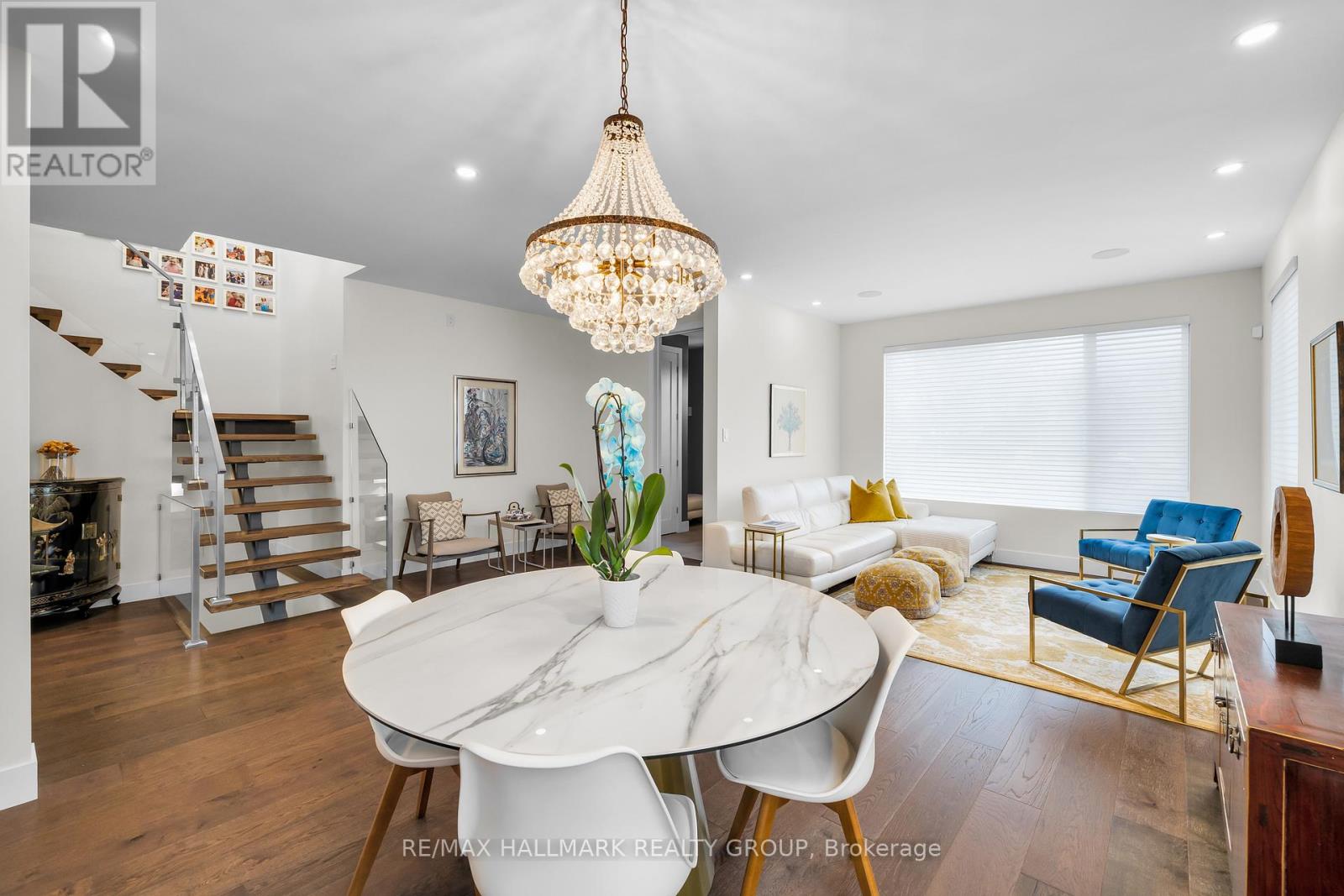 1976 Lenester Avenue, Ottawa, Ontario  K2A 1J9 - Photo 7 - X12975026