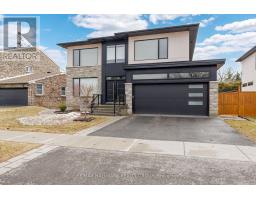 1976 LENESTER AVENUE, Ottawa, Ontario