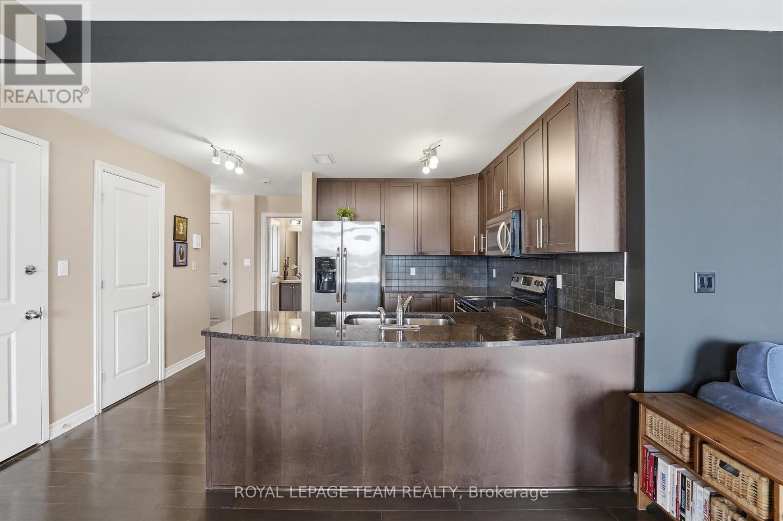 5 - 10 Prestige Circle, Ottawa, Ontario  K4A 0W9 - Photo 11 - X12975114