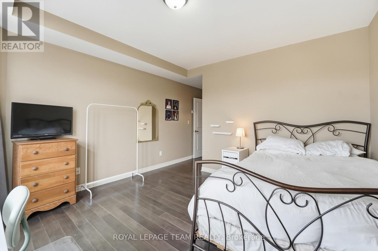 5 - 10 Prestige Circle, Ottawa, Ontario  K4A 0W9 - Photo 25 - X12975114