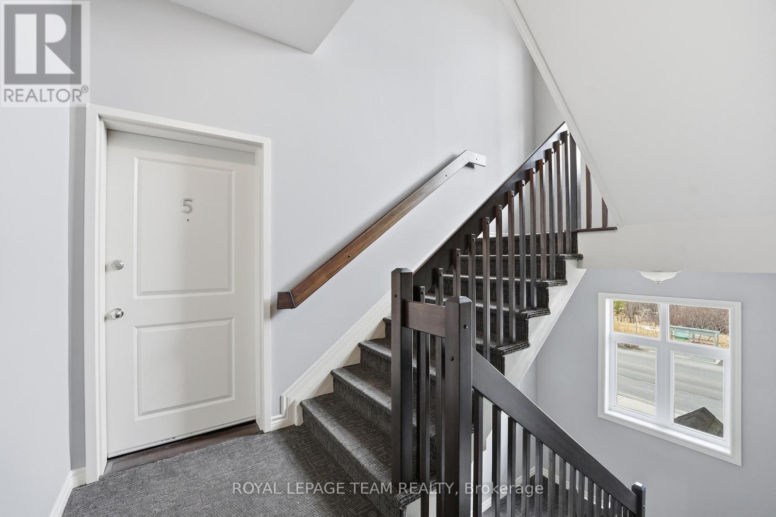 5 - 10 Prestige Circle, Ottawa, Ontario  K4A 0W9 - Photo 5 - X12975114