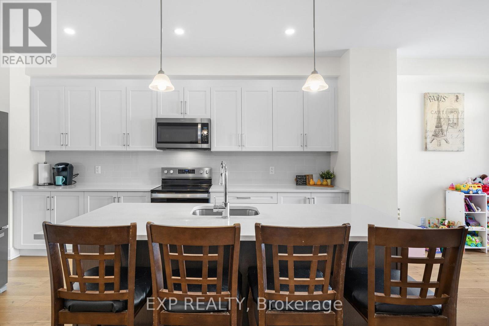 85 O'donovan Drive, Carleton Place, Ontario  K7C 0S2 - Photo 12 - X12975132