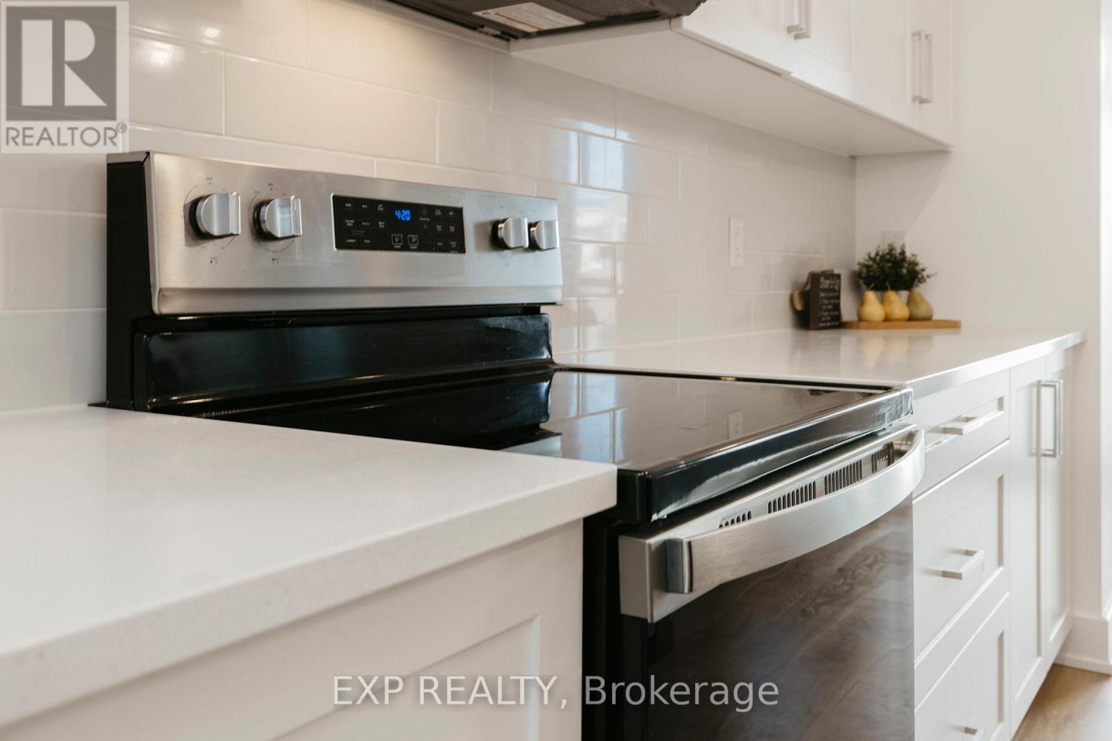 85 O'donovan Drive, Carleton Place, Ontario  K7C 0S2 - Photo 14 - X12975132