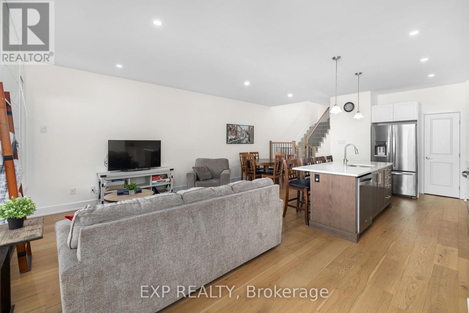 85 O'donovan Drive, Carleton Place, Ontario  K7C 0S2 - Photo 16 - X12975132