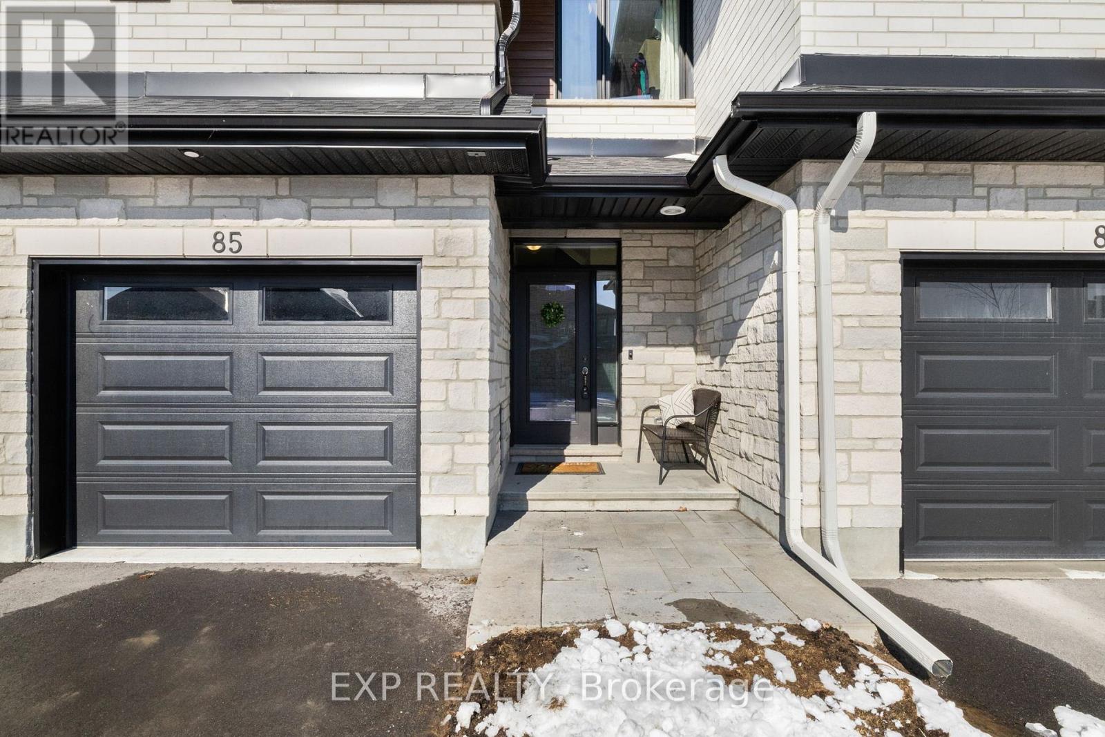 85 O'donovan Drive, Carleton Place, Ontario  K7C 0S2 - Photo 2 - X12975132