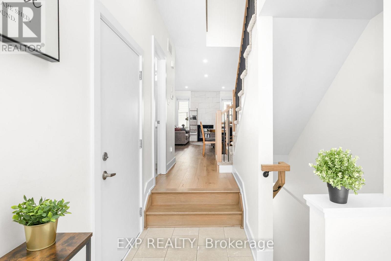 85 O'donovan Drive, Carleton Place, Ontario  K7C 0S2 - Photo 4 - X12975132