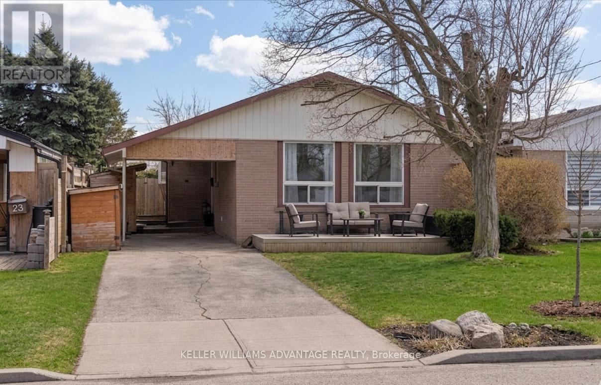 21 Deerfield Road, Toronto, Ontario  M1K 4W8 - Photo 2 - E12975050