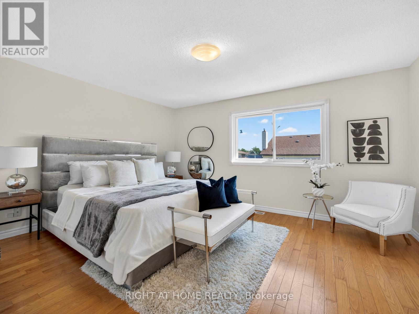 54 Lady Churchill Court, Toronto, Ontario  M1V 2J6 - Photo 13 - E12975106