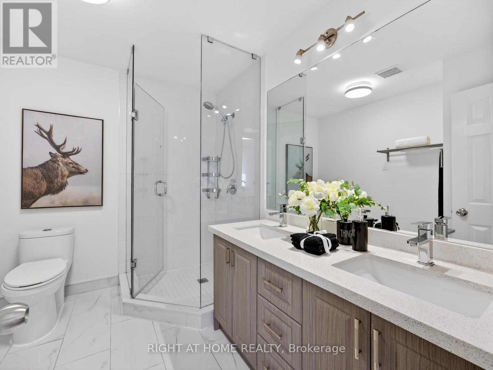 54 Lady Churchill Court, Toronto, Ontario  M1V 2J6 - Photo 16 - E12975106