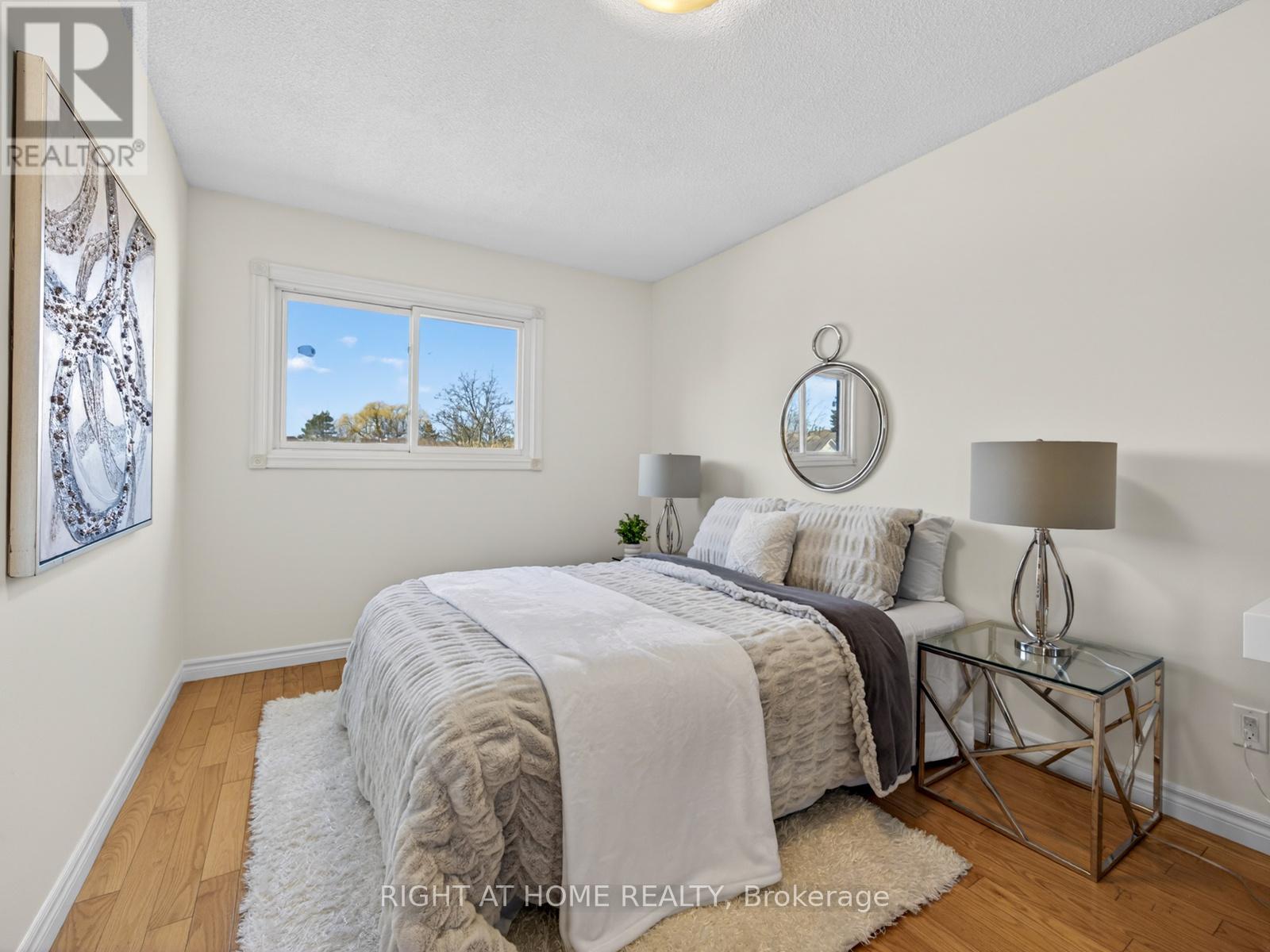 54 Lady Churchill Court, Toronto, Ontario  M1V 2J6 - Photo 18 - E12975106