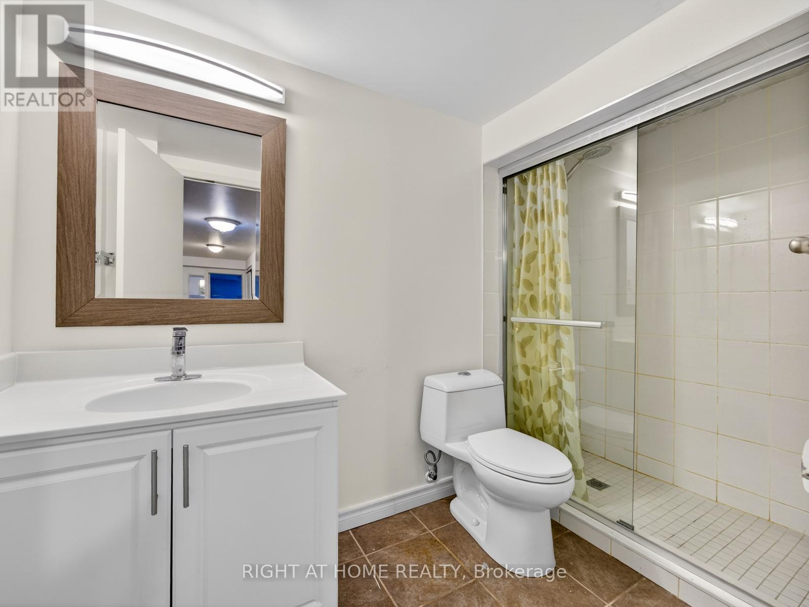 54 Lady Churchill Court, Toronto, Ontario  M1V 2J6 - Photo 23 - E12975106