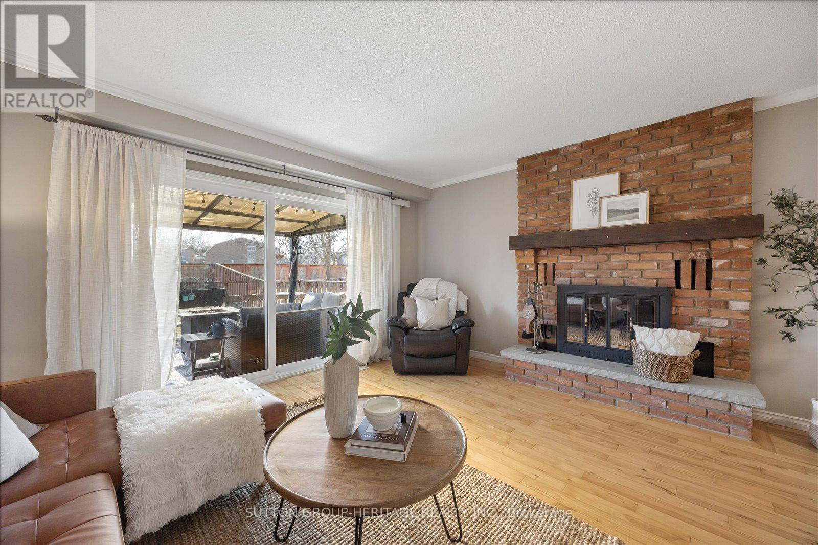 24 Andrea Road, Ajax, Ontario  L1S 3V7 - Photo 5 - E12975112