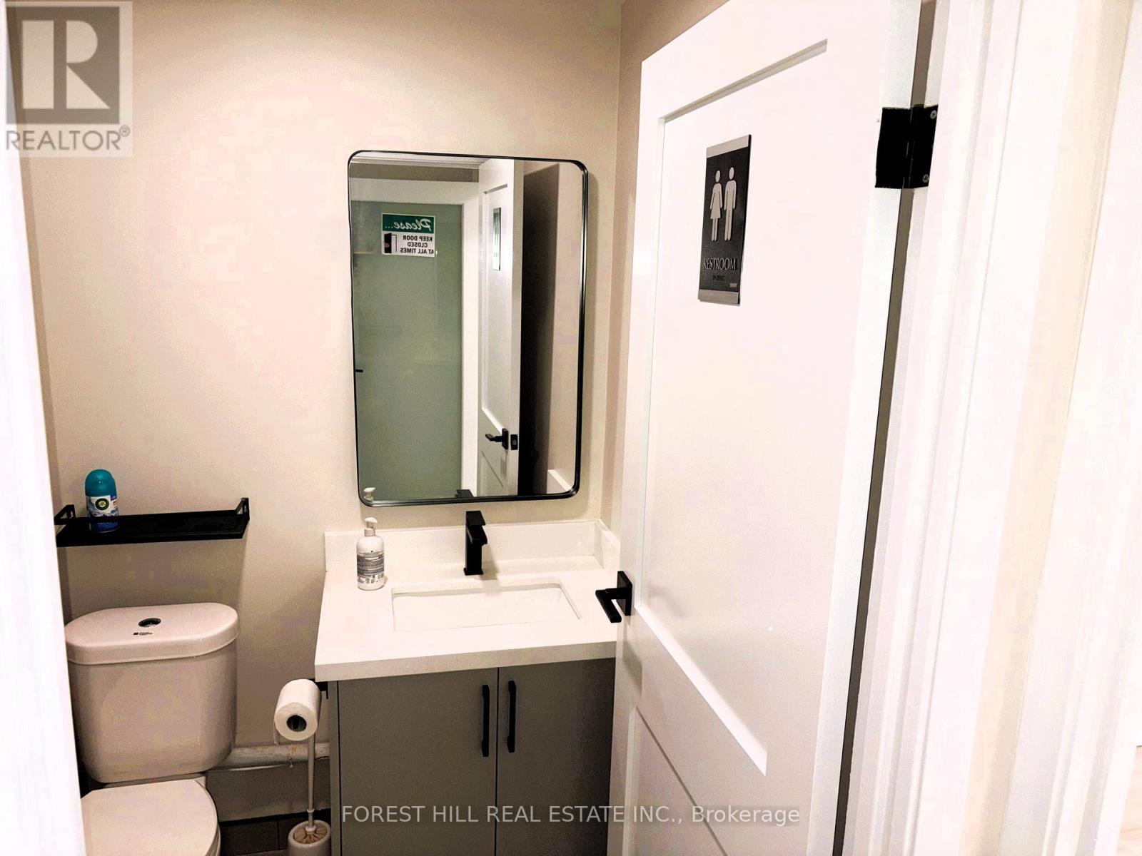 7 - 90 Esna Park Drive, Markham, Ontario  L3R 2R7 - Photo 13 - N12974996