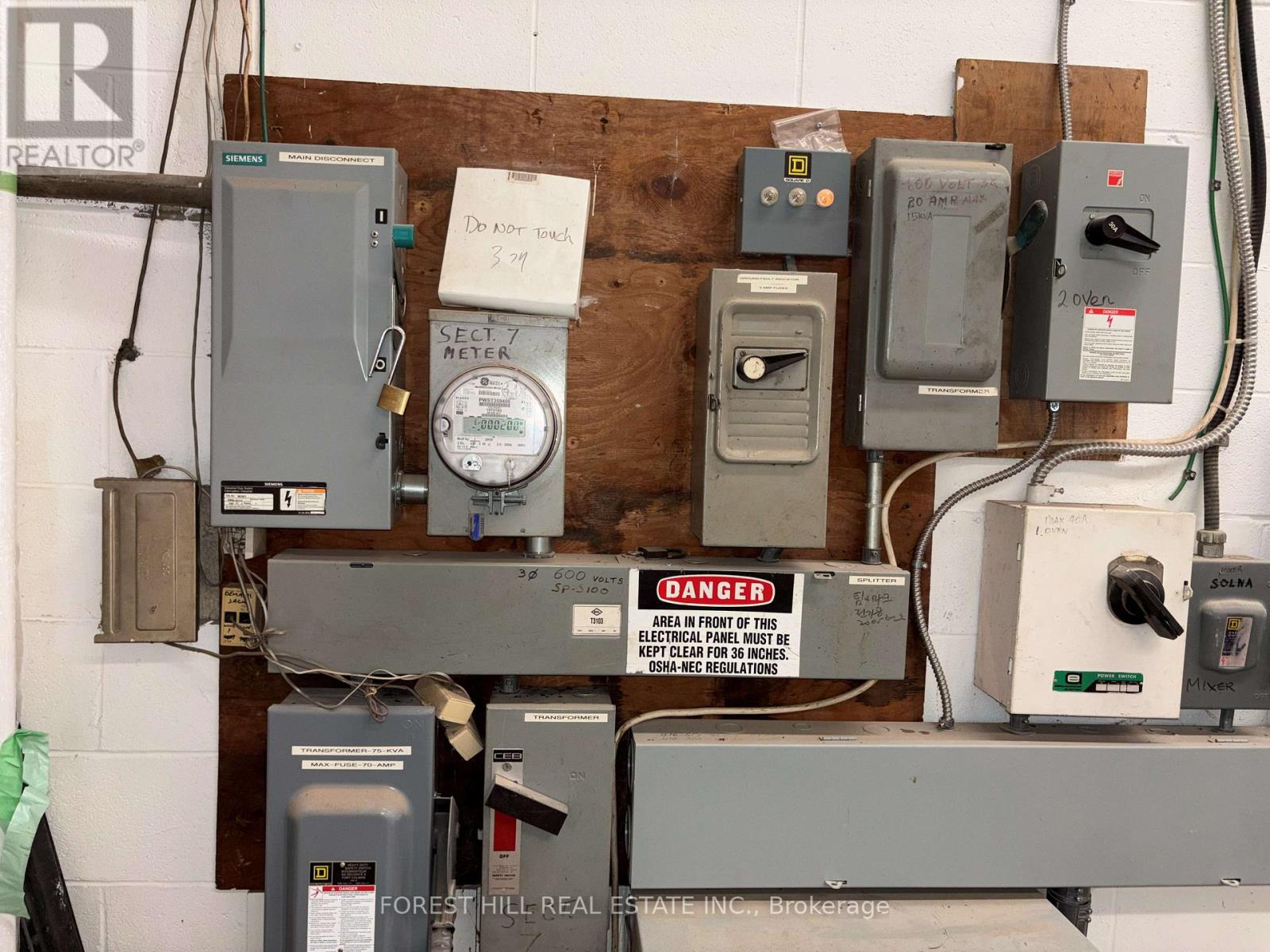 7 - 90 Esna Park Drive, Markham, Ontario  L3R 2R7 - Photo 22 - N12974996