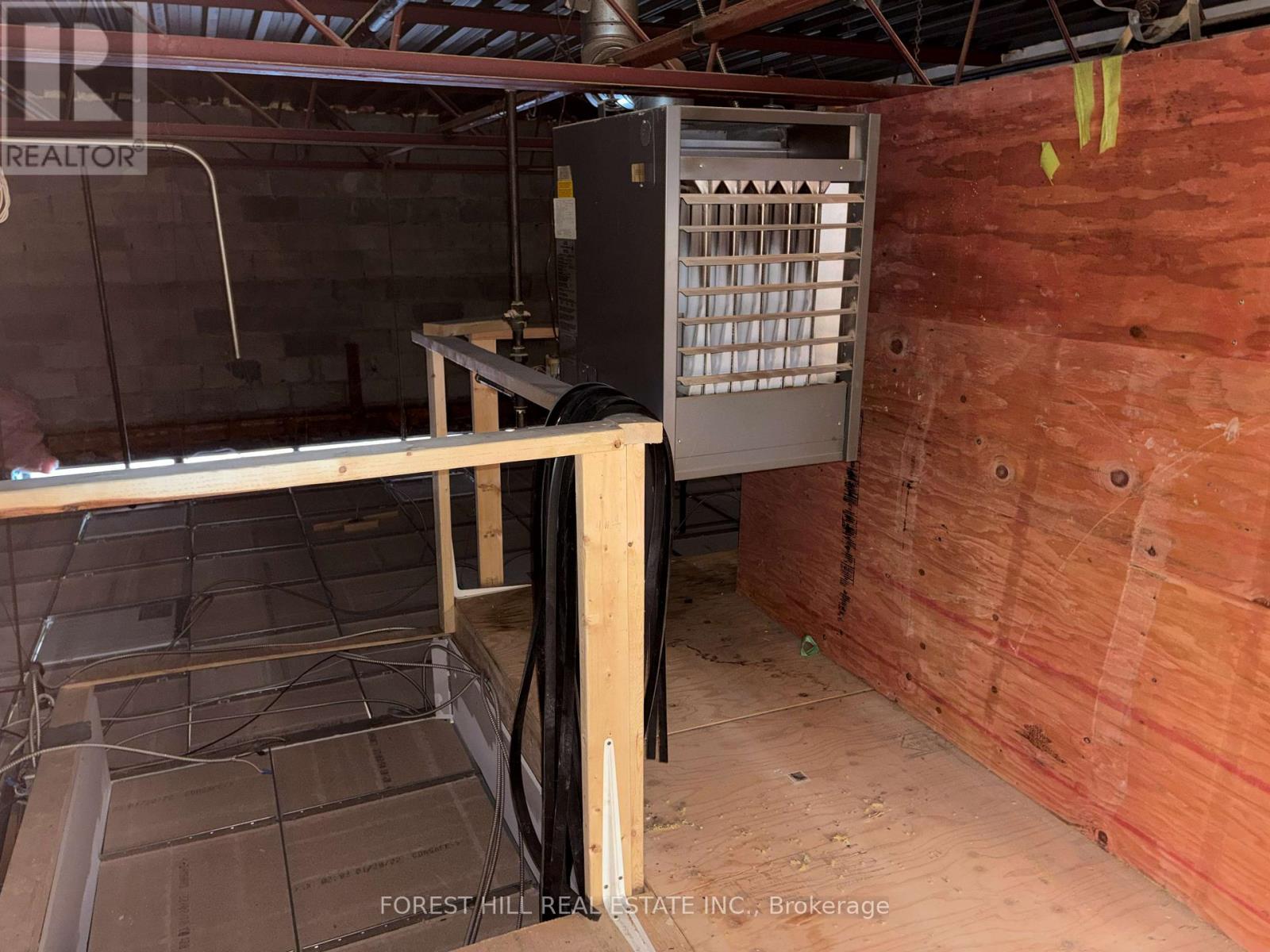 7 - 90 Esna Park Drive, Markham, Ontario  L3R 2R7 - Photo 27 - N12974996