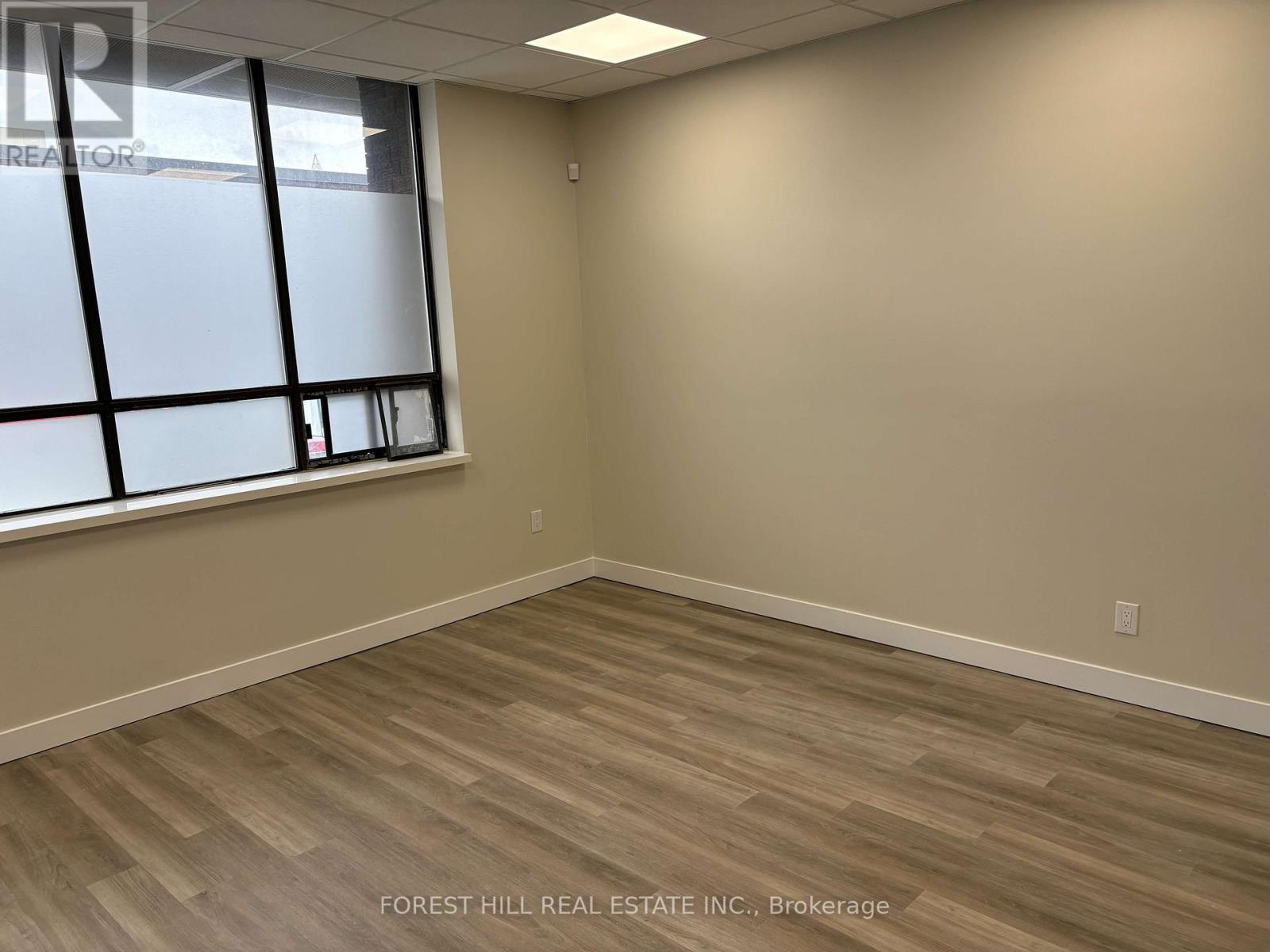 7 - 90 Esna Park Drive, Markham, Ontario  L3R 2R7 - Photo 34 - N12974996