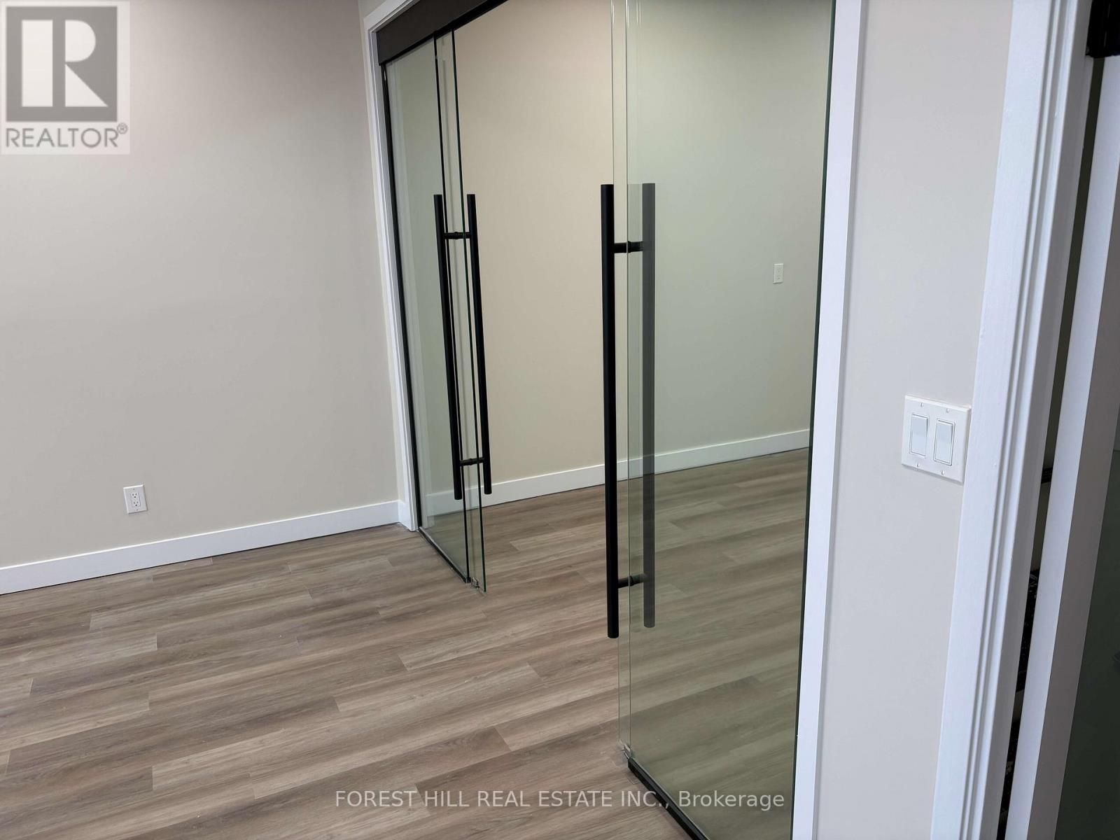 7 - 90 Esna Park Drive, Markham, Ontario  L3R 2R7 - Photo 35 - N12974996