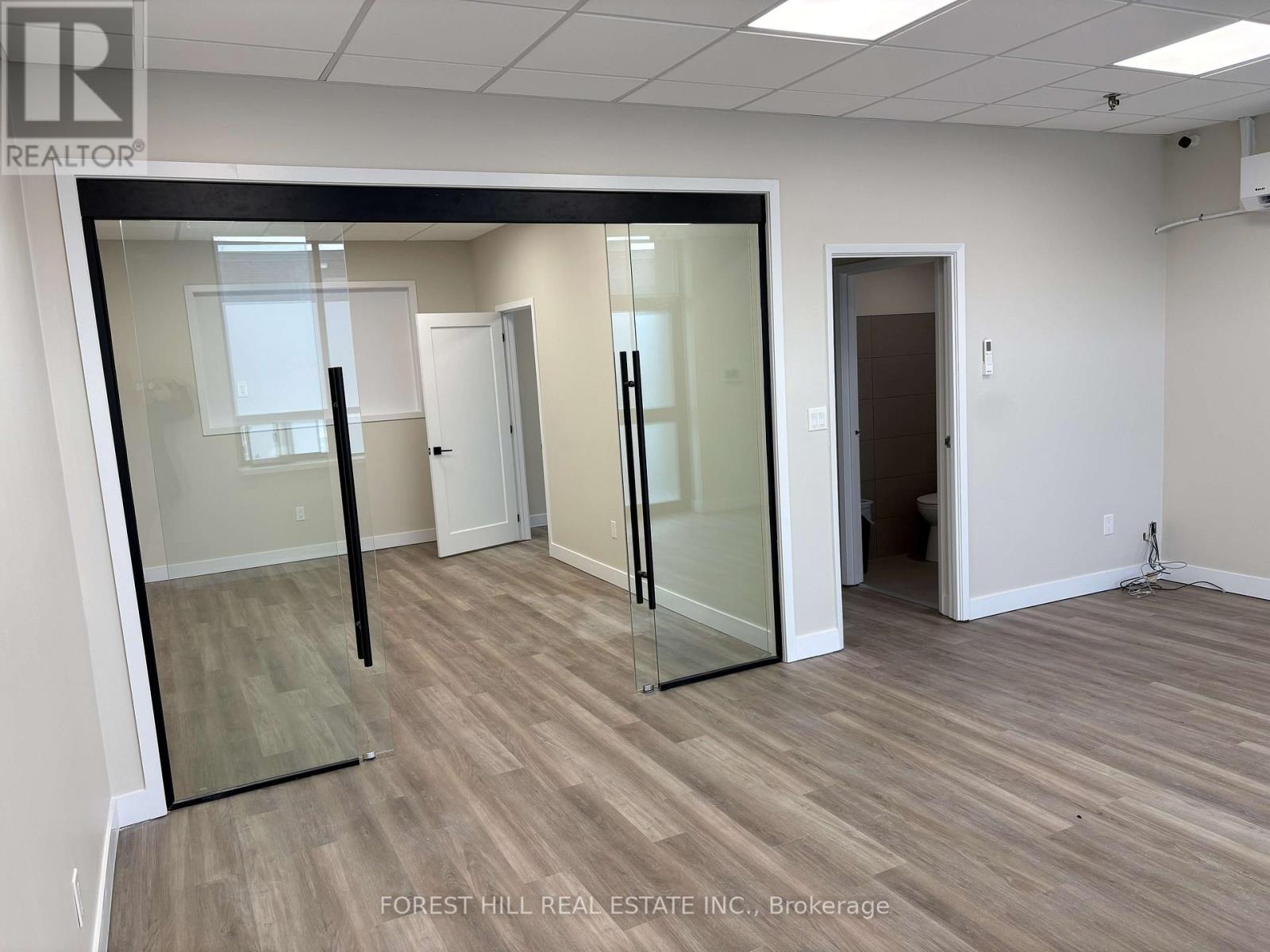 7 - 90 Esna Park Drive, Markham, Ontario  L3R 2R7 - Photo 36 - N12974996