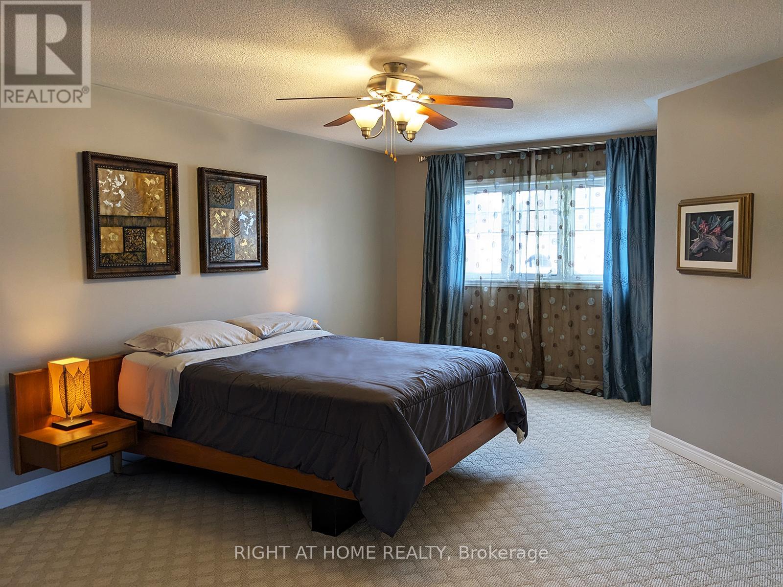 28 Timberbank Square, Georgina, Ontario  L0E 1R0 - Photo 21 - N12975004