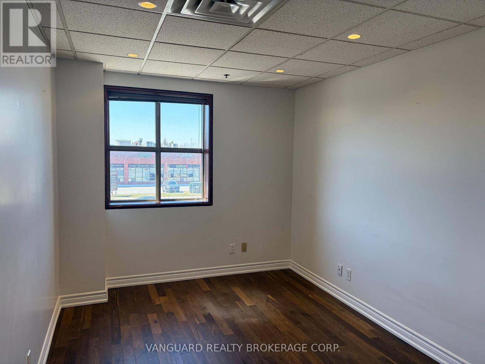 11 - 357 Edgeley Boulevard, Vaughan, Ontario  L4K 3Y2 - Photo 6 - N12975134