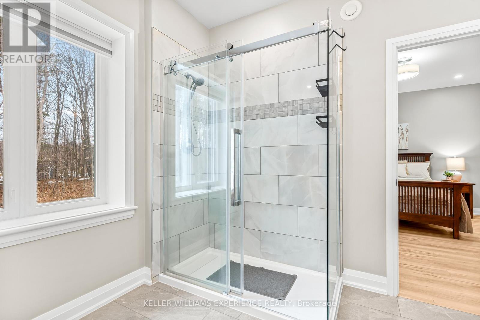 34 Windermere Circle, Tay, Ontario  L4R 0C3 - Photo 21 - S12974988