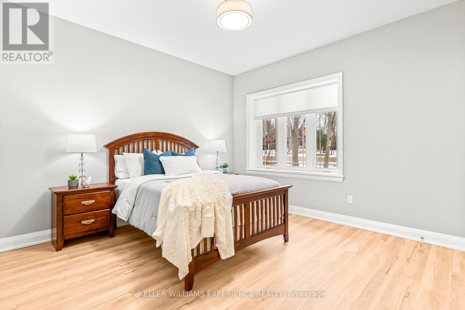 34 Windermere Circle, Tay, Ontario  L4R 0C3 - Photo 23 - S12974988