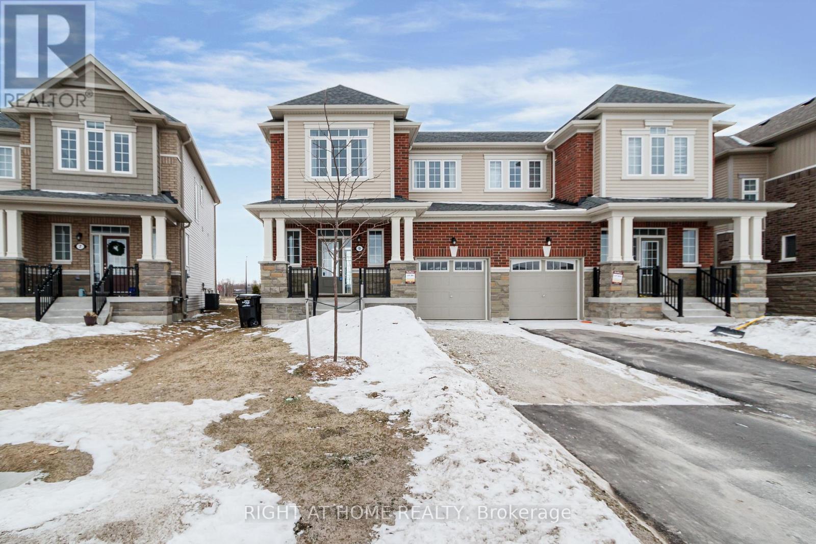 9 MISSION STREET, wasaga beach, Ontario