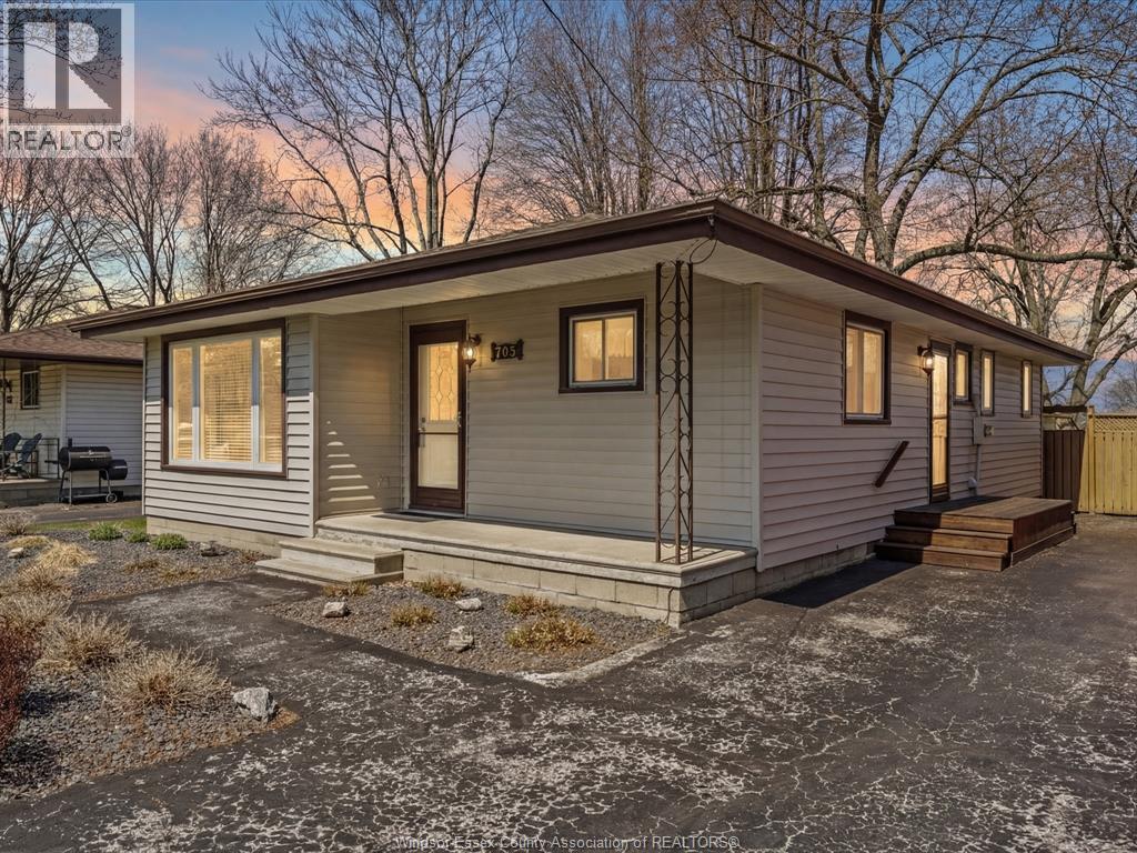 705 Optimist Street, Belle River, Ontario  N8L 0J6 - Photo 1 - 26007534