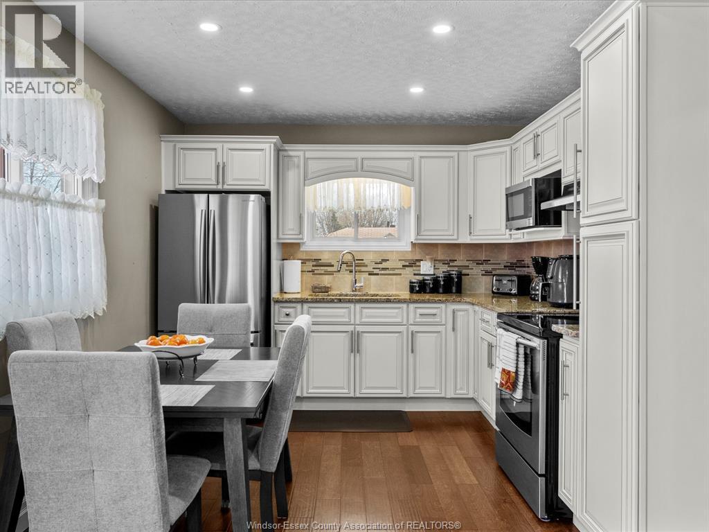 705 Optimist Street, Belle River, Ontario  N8L 0J6 - Photo 11 - 26007534