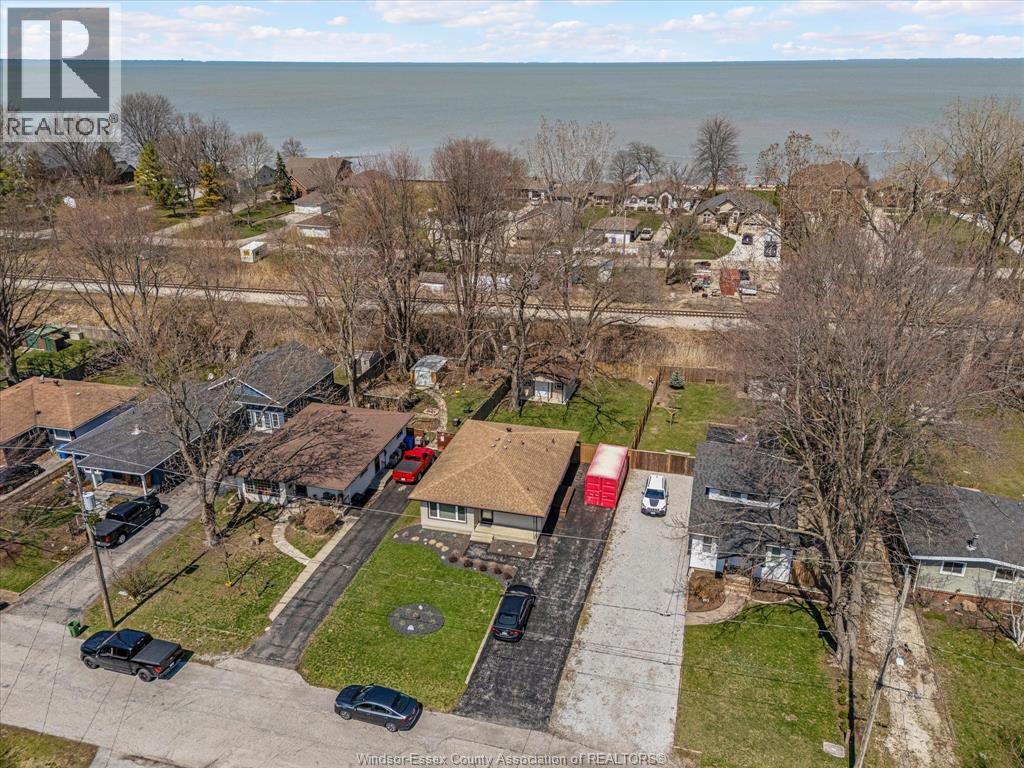 705 Optimist Street, Belle River, Ontario  N8L 0J6 - Photo 21 - 26007534