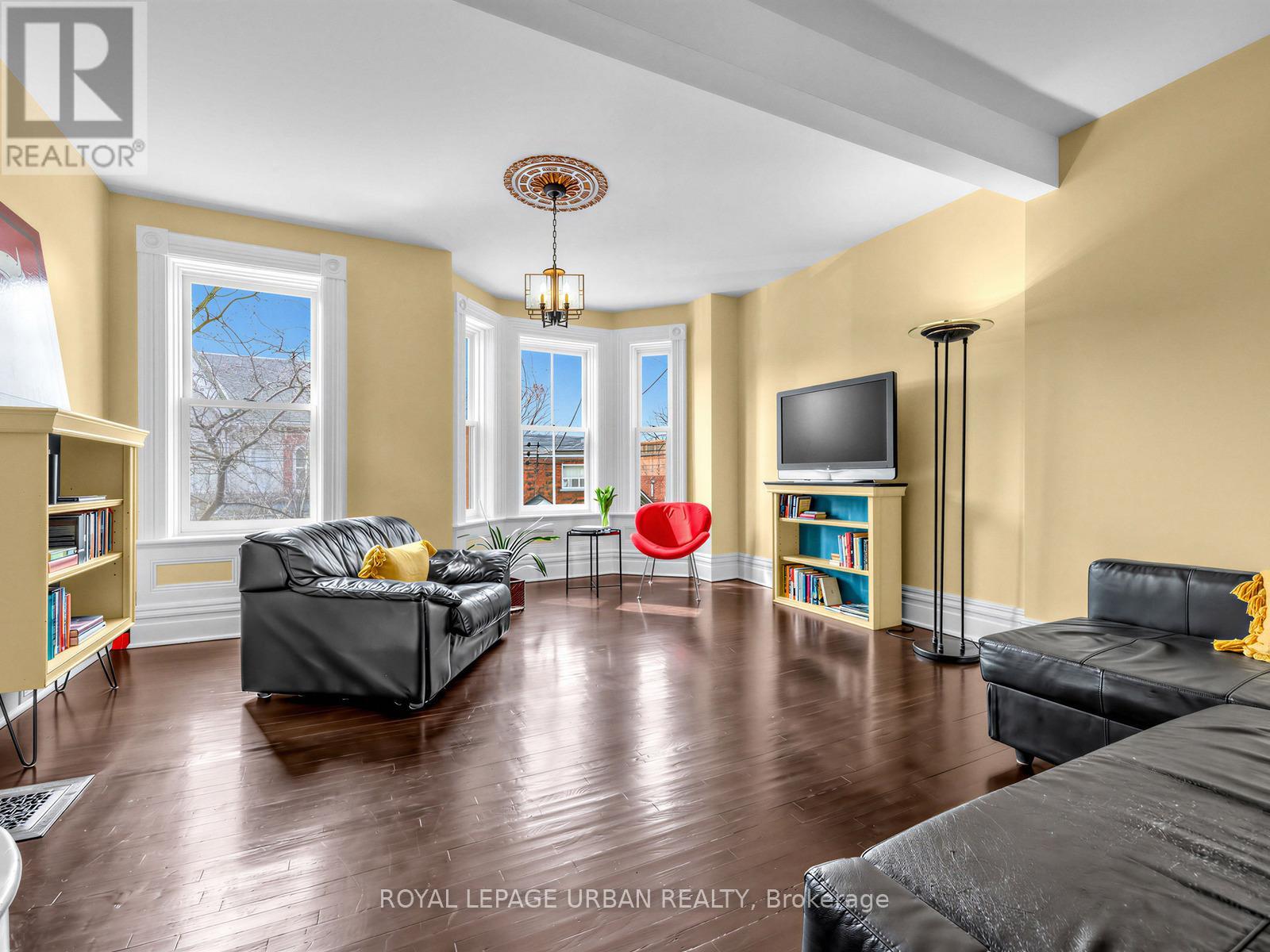 33 Euclid Avenue, Toronto, Ontario  M6J 2J7 - Photo 19 - C12962754