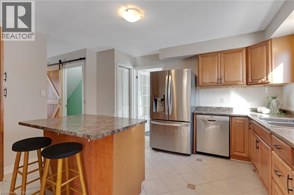 41 Delavan Drive, Cambridge, Ontario N1S 4R4 - Photo 8 - 40806774