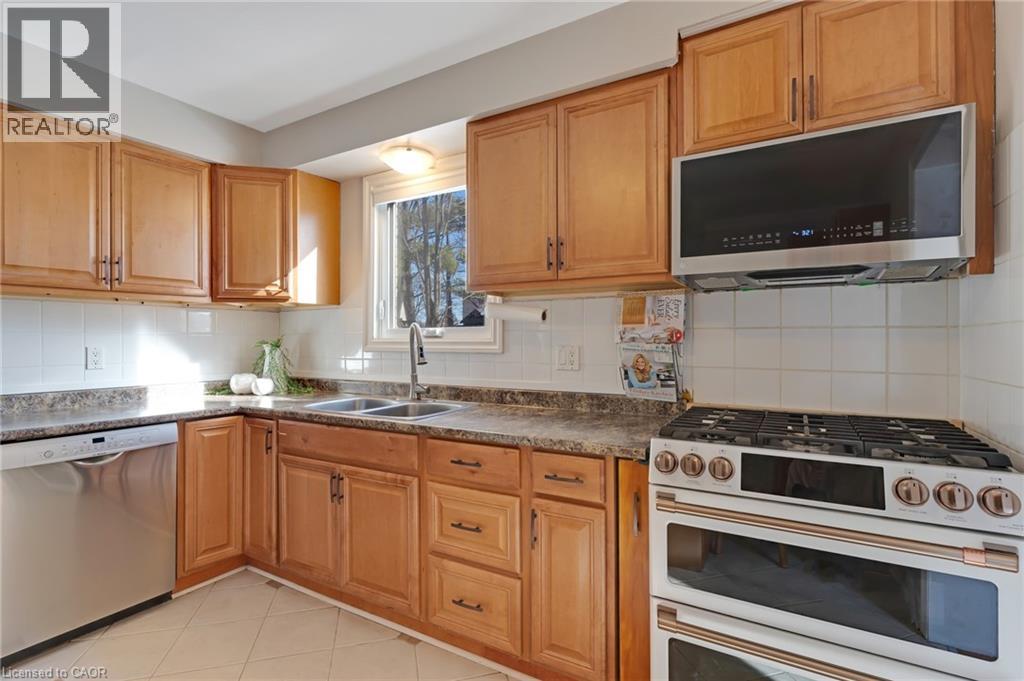 41 Delavan Drive, Cambridge, Ontario N1S 4R4 - Photo 10 - 40806774