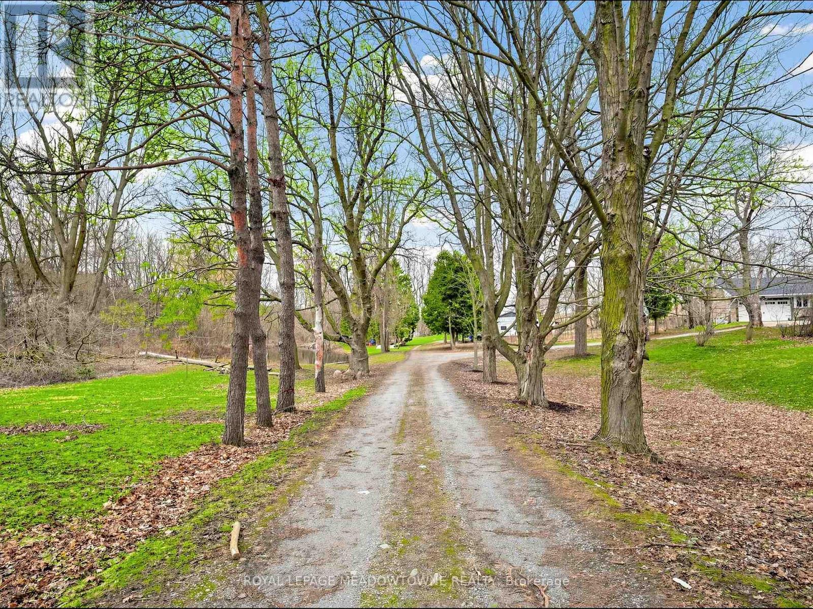 5595 25 Side Road, Milton, Ontario  L7J 2L7 - Photo 47 - W12854686