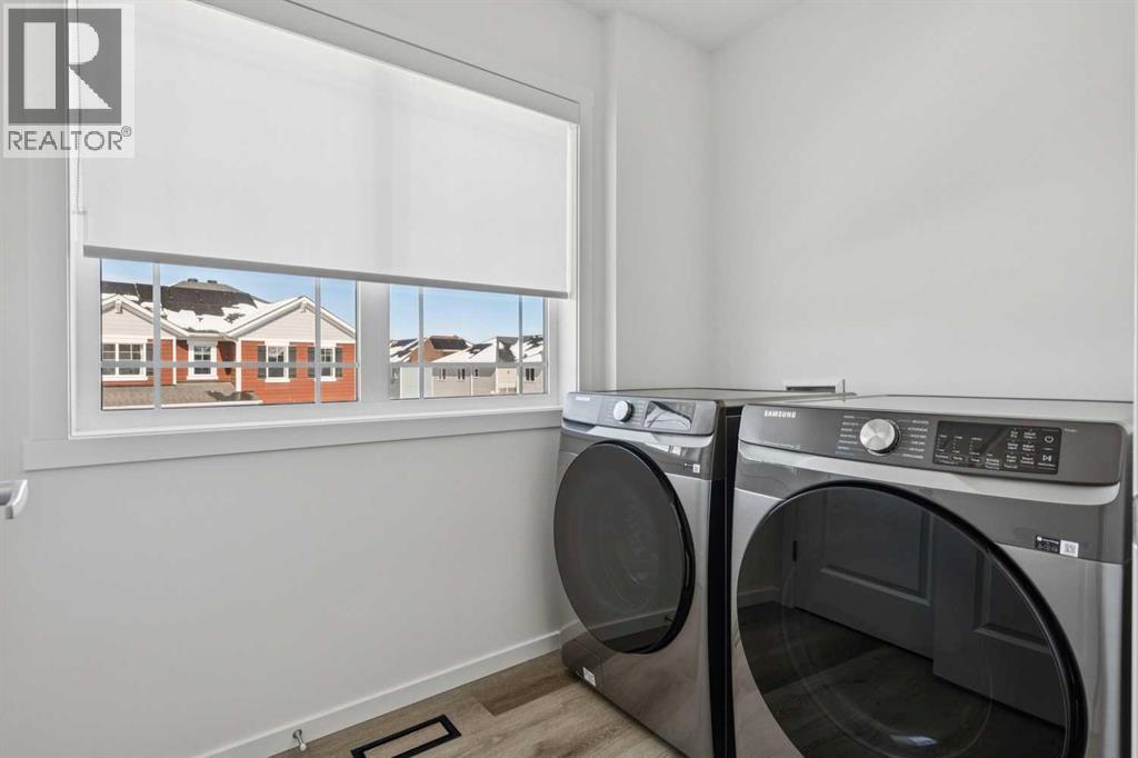 25 Yorkstone Row SW, Calgary, Alberta  T2X 5H4 - Photo 28 - A2296058