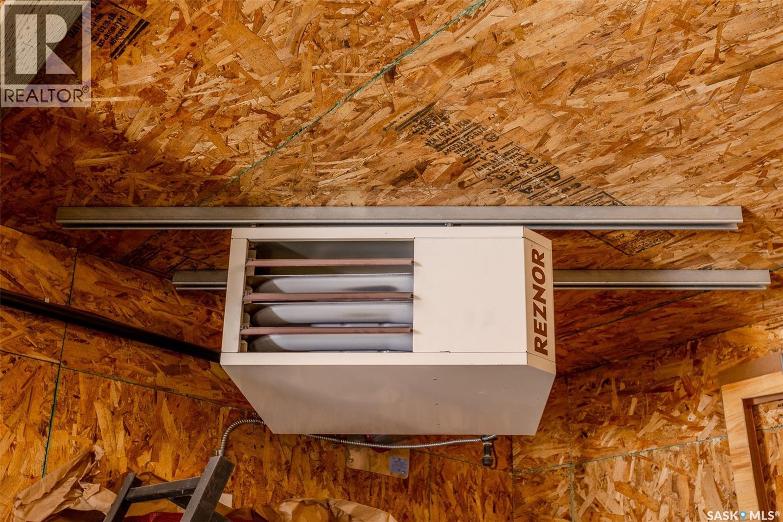 1701 Preston Avenue S, Saskatoon, Saskatchewan  S7H 2V7 - Photo 36 - SK032428