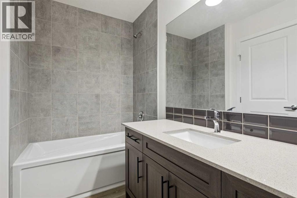 25 Yorkstone Row SW, Calgary, Alberta  T2X 5H4 - Photo 19 - A2296058