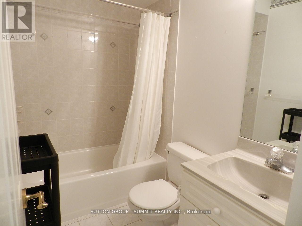 16 - 5490 Glen Erin Drive, Mississauga, Ontario  L5M 5R4 - Photo 10 - W12974982