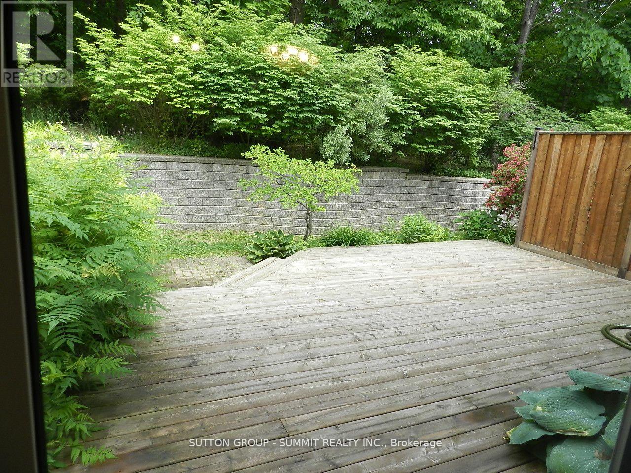 16 - 5490 Glen Erin Drive, Mississauga, Ontario  L5M 5R4 - Photo 4 - W12974982